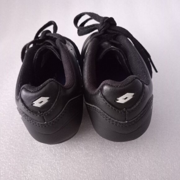 Lotto Kids Striker FG Soccer Baseball Shoes B/W/Blue  Cleats Size 11T - Picture 2 of 6